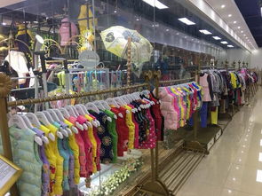 櫻桃巧克力 廣州童裝批發市場的折扣風尚